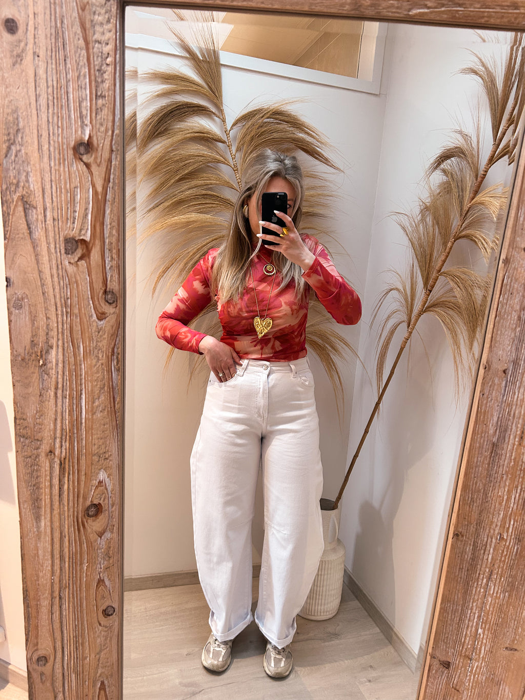 Nora body - rood