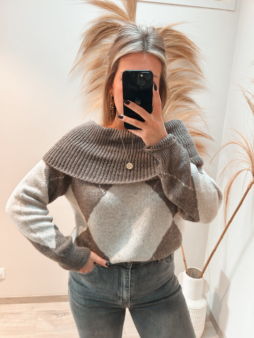 Bowie off-shoulder sweater - taupe