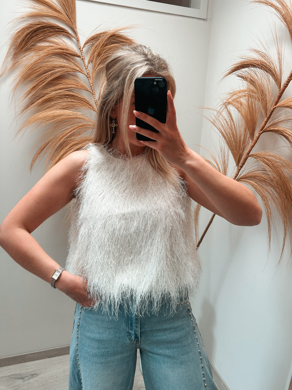 Furry top