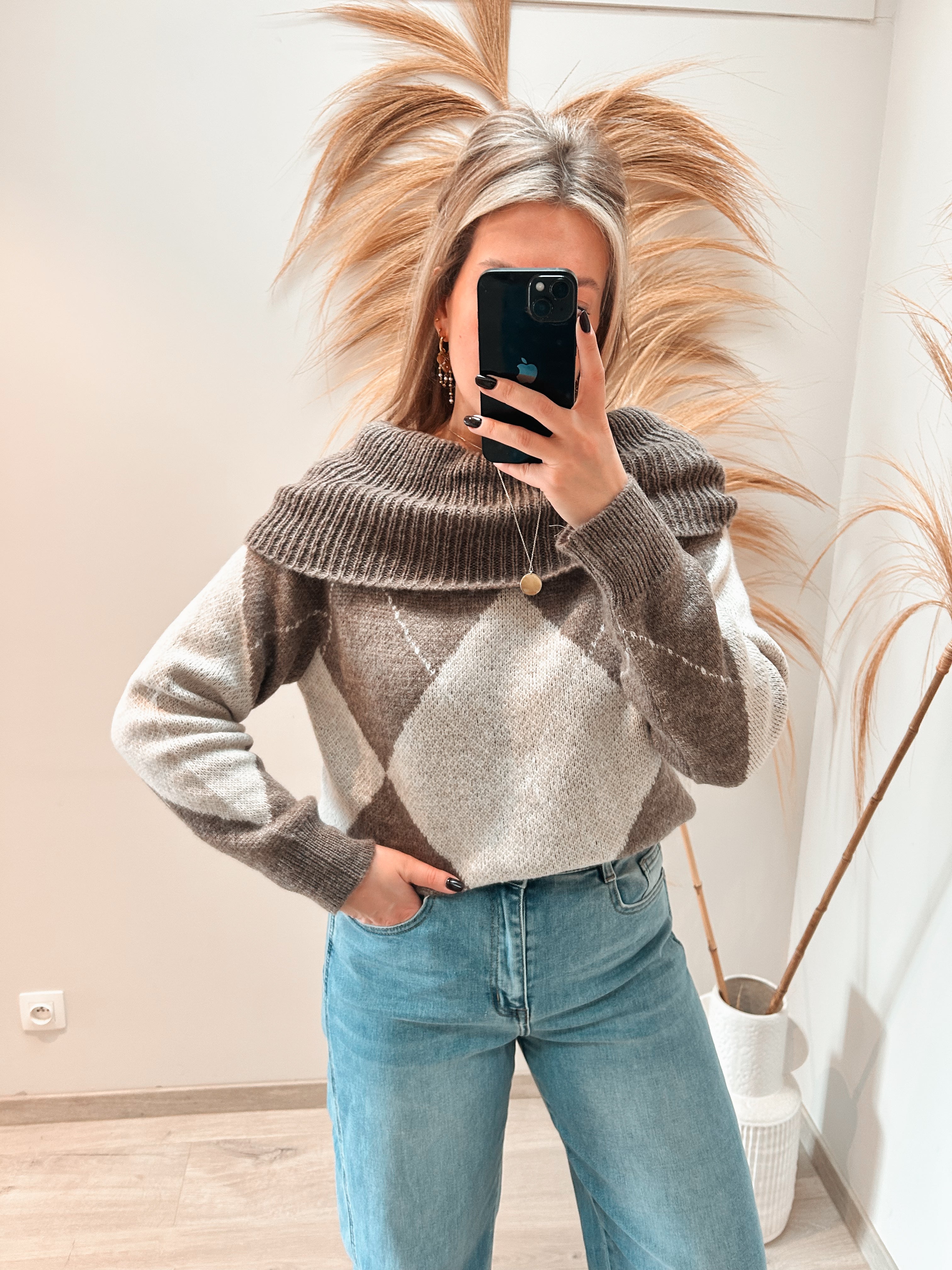 Bowie off-shoulder sweater - taupe
