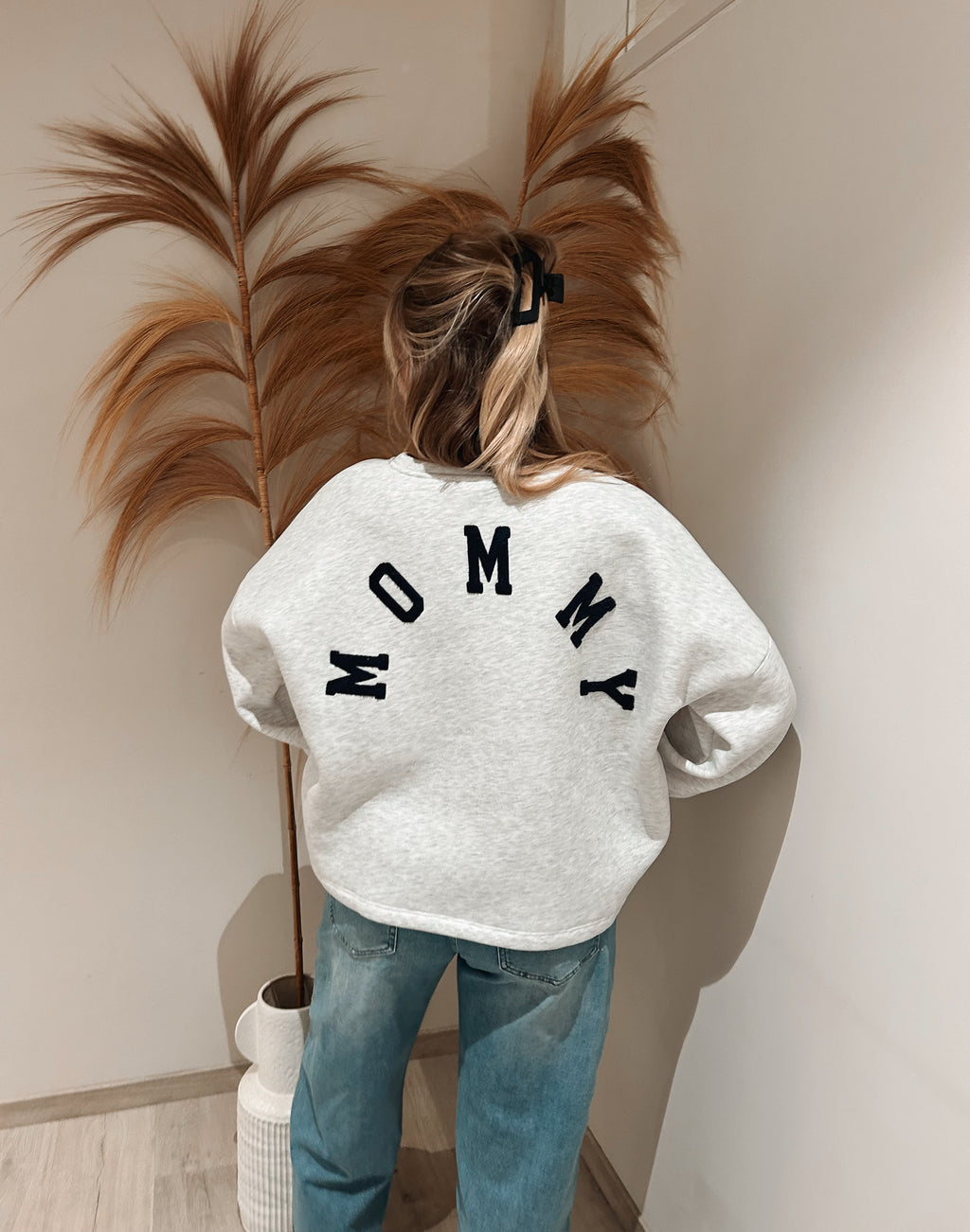 "Mommy" sweater